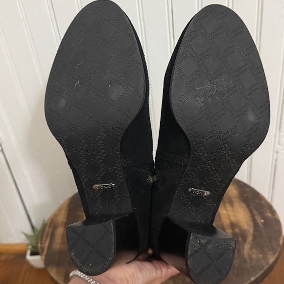 Vionic Womens Black Suede Ronnie Heeled Side Zip Ankle Boots, Size 8 / 39 - Picture 8 of 10